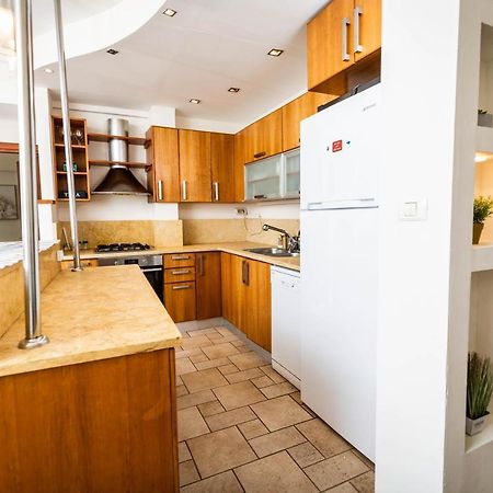 القدس Central On Hapalmach- 3-Bdr Apartment المظهر الخارجي الصورة