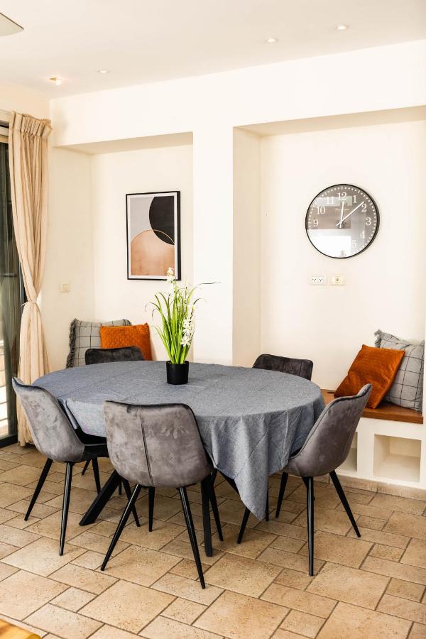 القدس Central On Hapalmach- 3-Bdr Apartment المظهر الخارجي الصورة